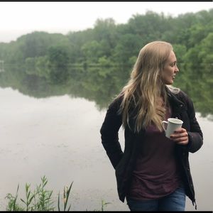 Meet your Posher, Elena